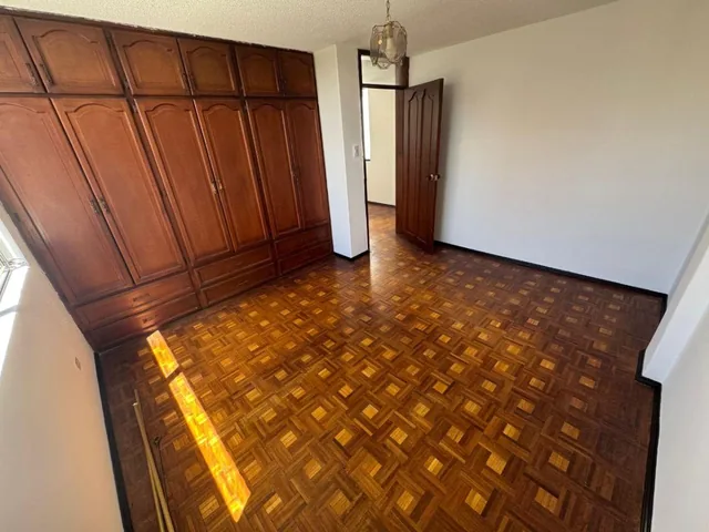 Casa en Venta Conjunto Privado con Jardin Propio Sector El Condado — imagen 3
