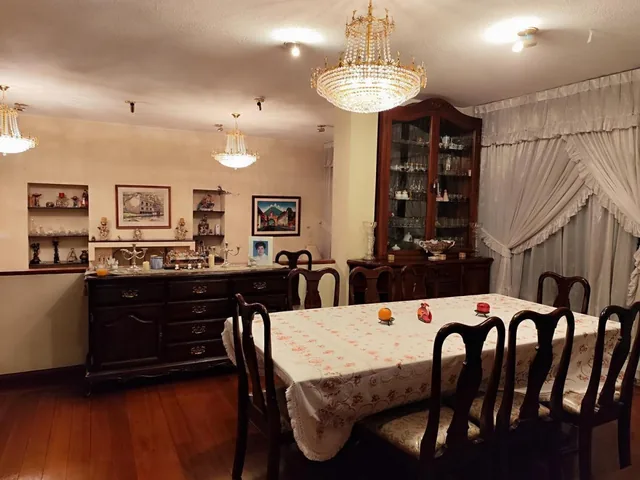 Casa Independiente de Venta, con 7 Dorm., Calle Cerrada con Seguridad — imagen 4