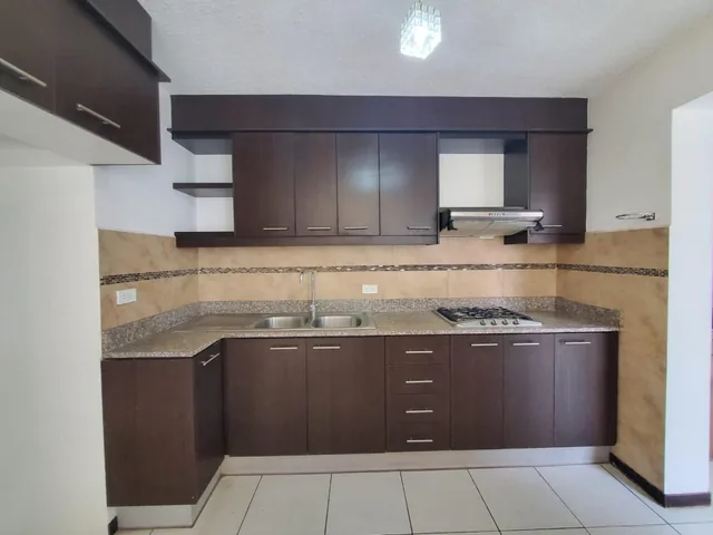 Vendo Casa en Conjunto en Los Bosques de La Armenia 1 — imagen 4