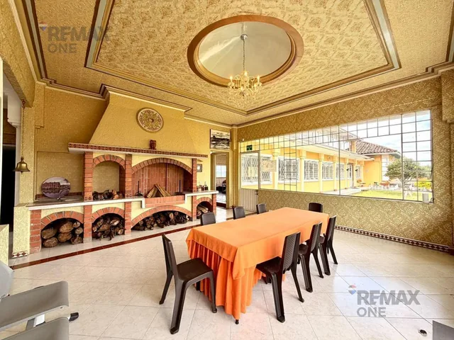 En Venta Hosteria Lago de Cristal en San Fernando Girón Azuay, Azuay — imagen 3