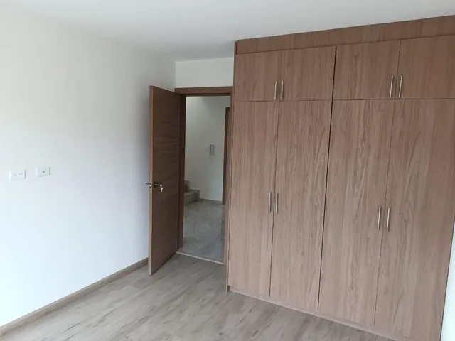 Casa con 4 Habitaciones en Venta en Norte de Riobamba, Chimborazo — imagen 3