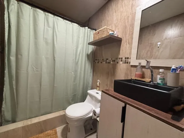 Venta Casa Urbanización Los Girasoles, Sector Ceibos, Guayas — imagen 4