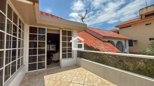 Casa de Lujo en Venta en Sector Unioro, Machala – Exclusividad y Ubicación Privilegiada, El Oro — imagen 5
