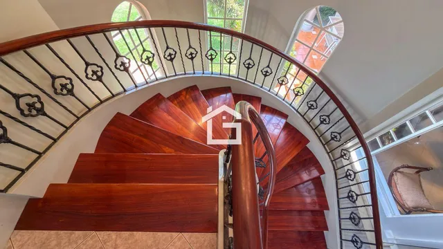 Casa de Lujo en Venta en Sector Unioro, Machala – Exclusividad y Ubicación Privilegiada, El Oro — imagen 2
