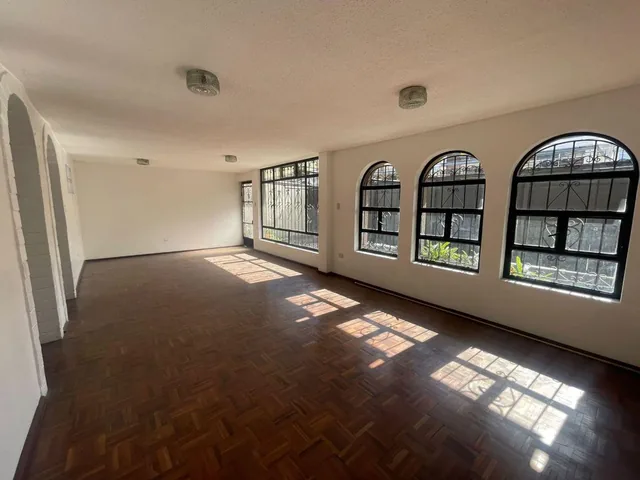 Casa Comercial en Venta Jipijapa Plaza de Toros — imagen 3