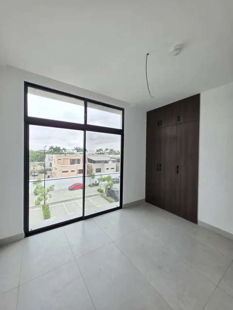 Departamento en Venta en Riona - Samborondón, Guayas — imagen 5