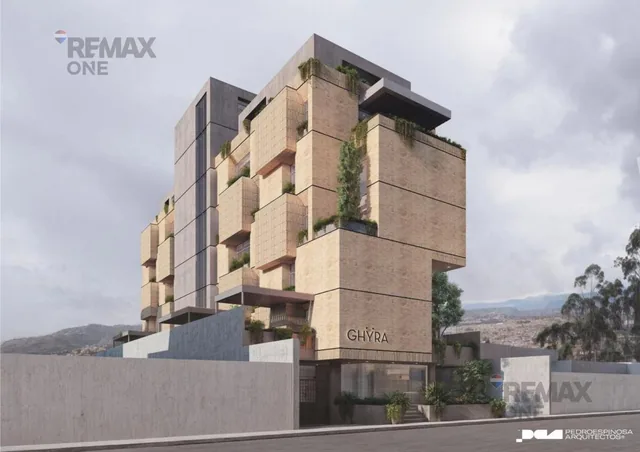 En Venta Departamento de Lujo Av Paucarbamba, Azuay — imagen 5