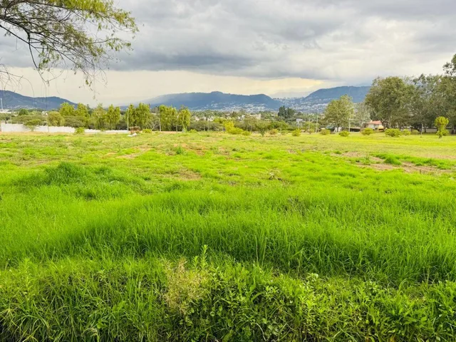 Terreno Plano 3,355 m² en Venta en Tumbaco, urbanización Exclusiva Sector Hilacril, Colegio Cervantes — imagen 3