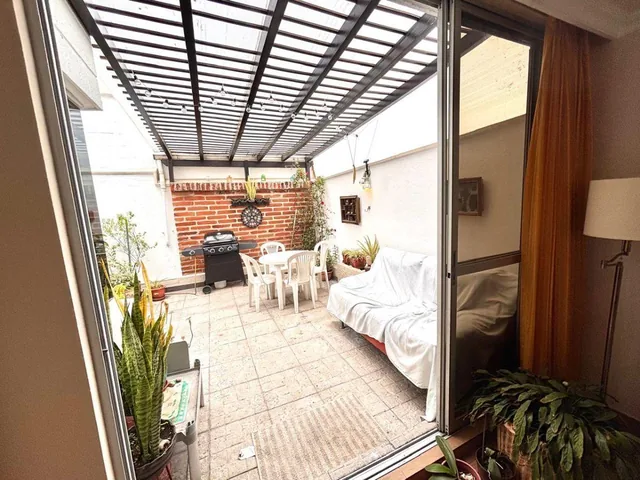 Casa de Venta Dentro de Conjunto Pequeño de 3 Casas/dentro de La Urbanización La Catolica! — imagen 4