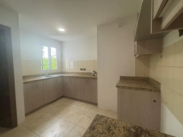 Venta Departamento Urbanización Villas del Bosque, via a La Costa, Guayas — imagen 5