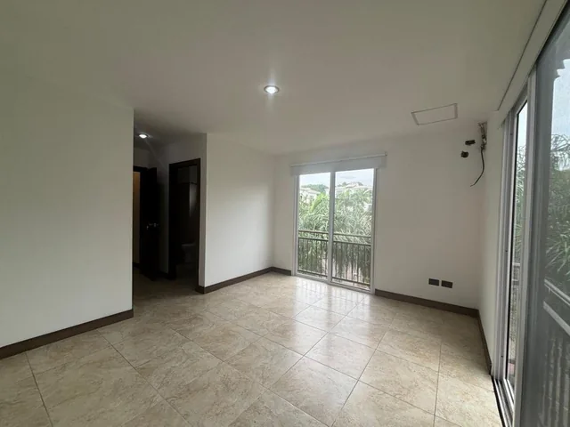 Venta Departamento Urbanización Villas del Bosque, via a La Costa, Guayas — imagen 2