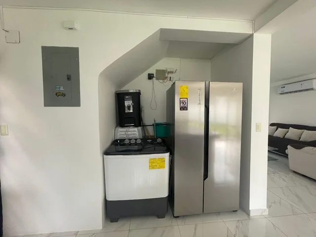 Casa de 288 m² con 3 Dorm. en Venta en Samborondón, Guayas — imagen 3