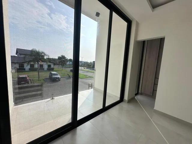 Casa en Venta por Estrenar, Ciudad Celeste, Isla Celeste - Vía a Samborondón, Guayas — imagen 5