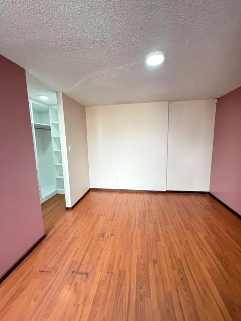 Casa 300 m² con Jacuzzi - Loma de Quito - Riobamba, Chimborazo — imagen 4