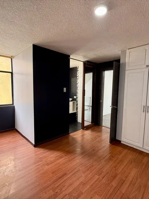 Casa 300 m² con Jacuzzi - Loma de Quito - Riobamba, Chimborazo — imagen 3