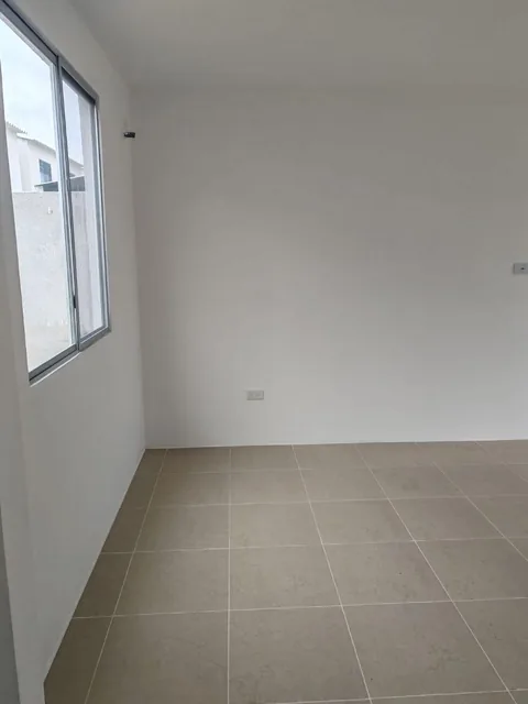 Casa de Oportunidad en Venta de 73.48 m², Vía a La Costa Km 22.5, Tres Dorm. Etapa Bellavita, Guayas — imagen 2
