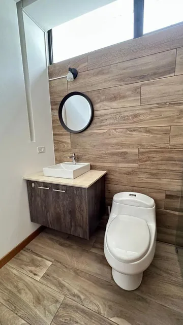 San Juan de Cumbayá ¡Oportunidad! Departamento en Venta con Amplia Terraza — imagen 2