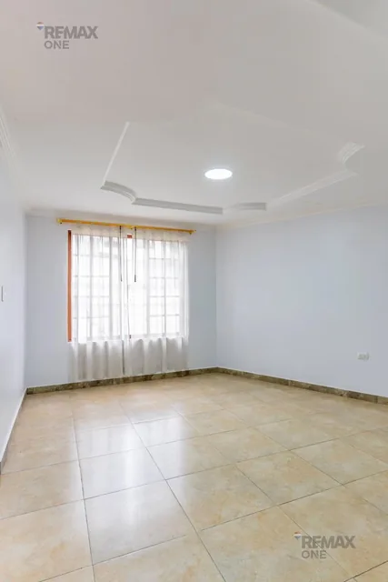 Casa Amplia en Venta en Biblian — imagen 3