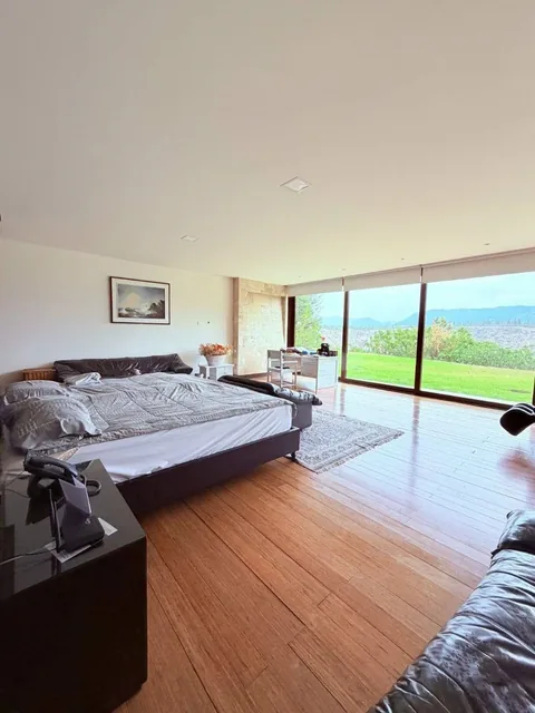 Casa de Lujo en Venta, Puembo - Urb. Los Arrayanes — imagen 5
