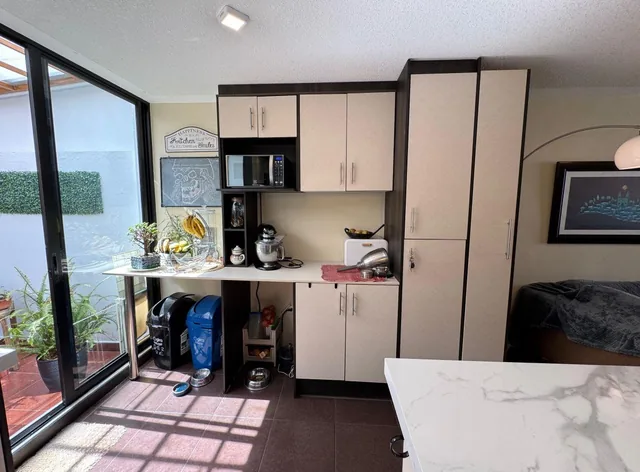 Casa en Venta Sector San Isidro de El Inca — imagen 2
