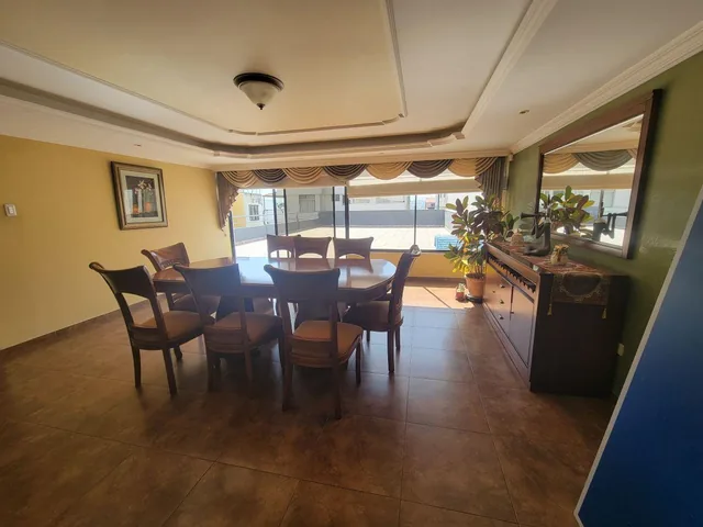 Záparos Vendo Casa 4 Dorm. + Área Para Empresas — imagen 3