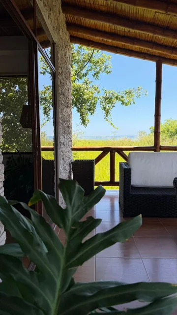 Inversión en Olón: Casa Amoblada con Vista Al Mar y Alta Rentabilidad — imagen 2