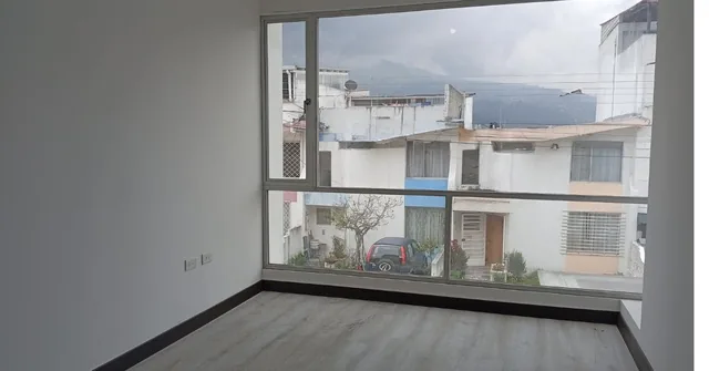 Casa en Norte de Quito — imagen 3