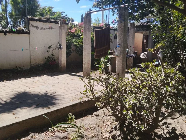Tumbaco, Buena Esperanza, Sect. Hilacril, Vendo Terreno Plano 1000 m², Irm. Cos. Pb. 35%, Cos T 105% — imagen 2