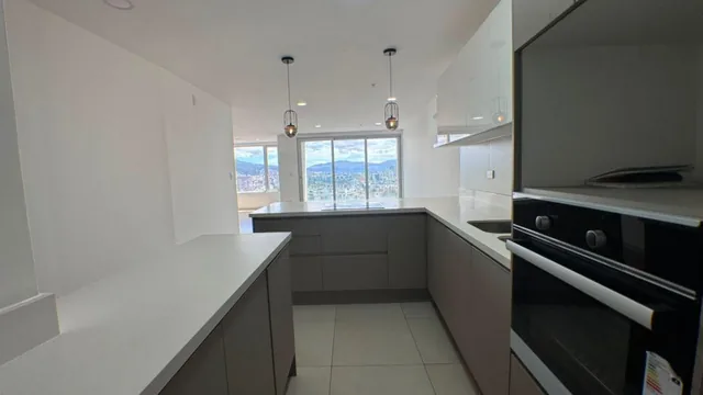 Departamento en Venta, Sector González Suárez — imagen 3