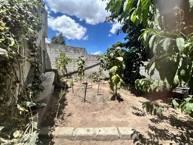 Terreno de 993 m con Casa en Calderon — imagen 5