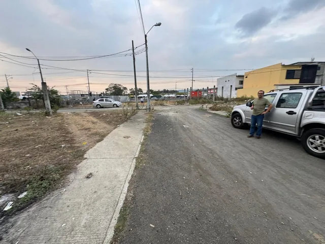 En Venta Terrenos en Villa Bonita, Guayaquil. Guayas — imagen 3