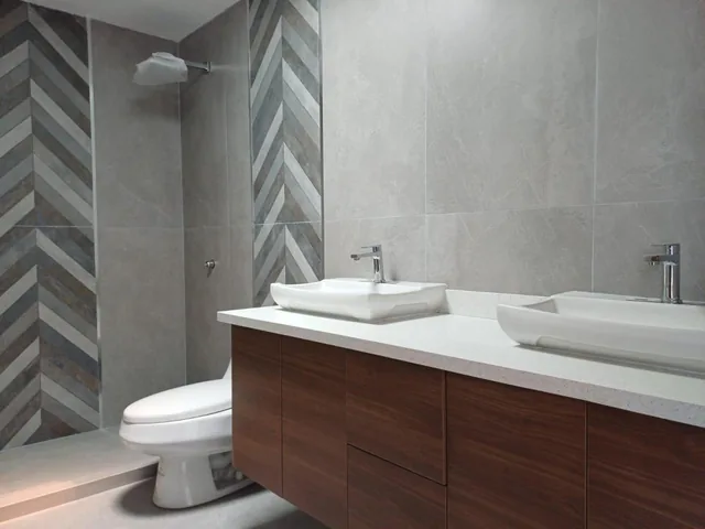 Exclusiva Casa en Venta de 3 Dorm. con Porche, Bbq, Patios y Terraza – Yanazarapata — imagen 5