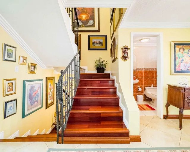 Venta Casa de Lujo en Caminos del Balcón – Ponceano Norte, Quito — imagen 5