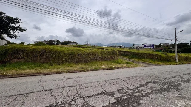 Venta Terreno 5000 m² Tababela, Oyambarillo — imagen 2