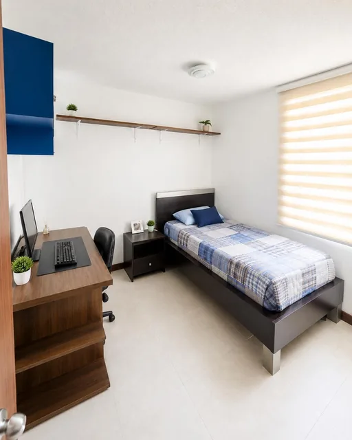 Casa en Venta · La Primavera Cumbayá · 228 m² · 4 Dorm. - 3 Baños - 2 Parq. - Jardín Bbq · — imagen 3