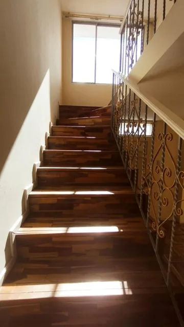 Casa en Venta Independiente,3 Dorm., Suite y Parqueadero — imagen 4