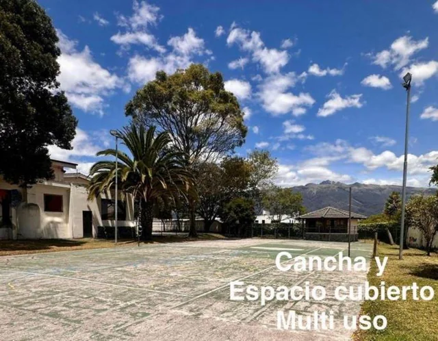 Vend Muy Buen Terreno con Casa - Sector Academia Cotopaxi — imagen 4