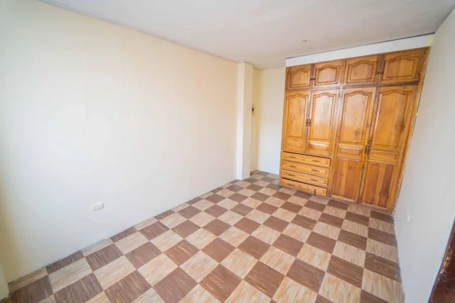 Chillogallo Casa Venta 491,70 m² Tres Pisos Sur Quito — imagen 3