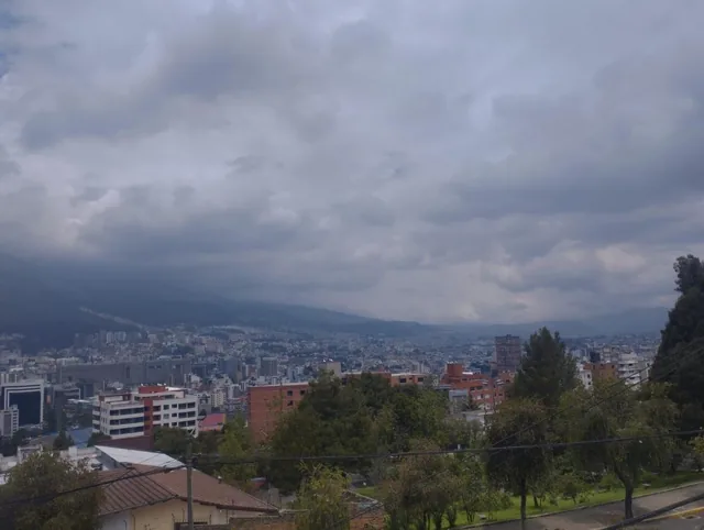 Casa en Venta,1000 m² Área,519 m² de Construcción, Puente 2 — imagen 2