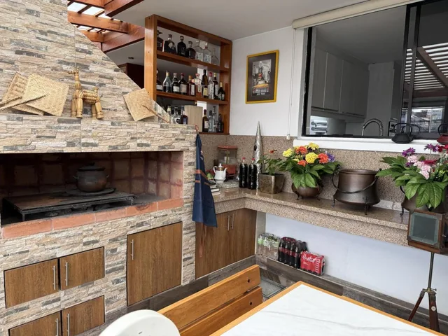 Casa Amplia en Venta, 3 Hab, Sector Amagasí del Inca — imagen 4