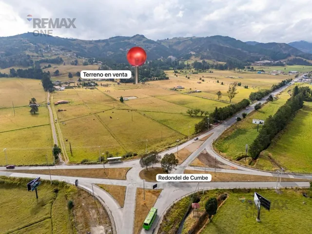 En Venta Terreno Plano en Cumbe, Azuay — imagen 4