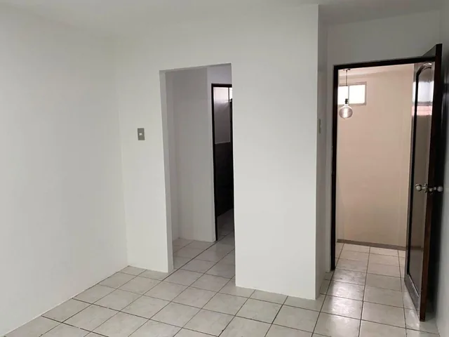Se Vende Casa Remodelada en Metropolis - A. V. narcisa de Jesús, Guayas — imagen 3