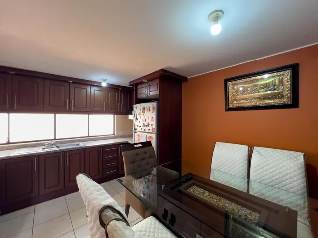 Vendo Casa de Oportunidad Valle de Los Chillos en La Av Ilalo — imagen 4