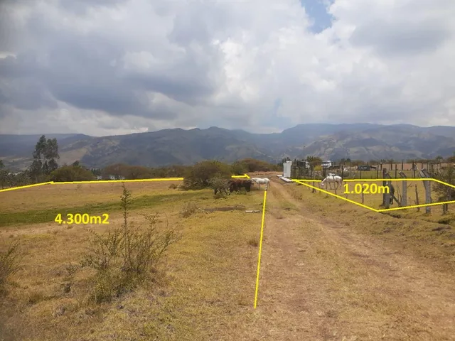 Terreno de 1020 m² en Venta Lotizacion La Carolina Sect Pintag — imagen 3