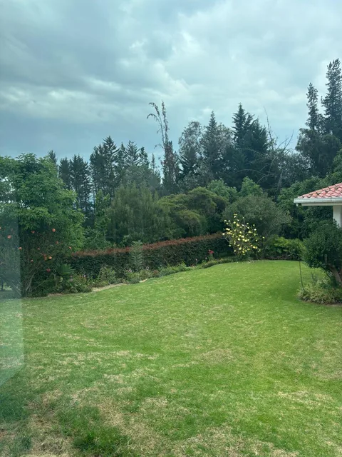Terreno de 3068 m² en Venta en La Cerámica. Tumbaco — imagen 3