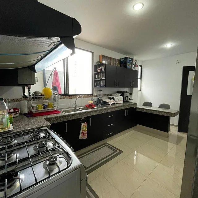 Acogedora Casa en Venta en Napoli, Guayas — imagen 5