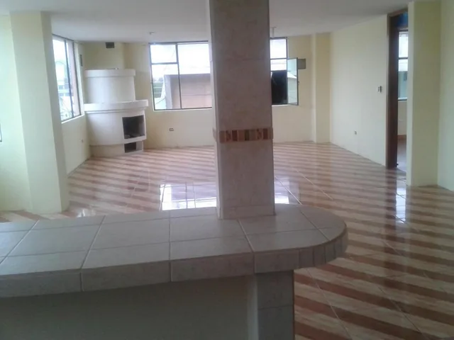 Casa en Calderón — imagen 3