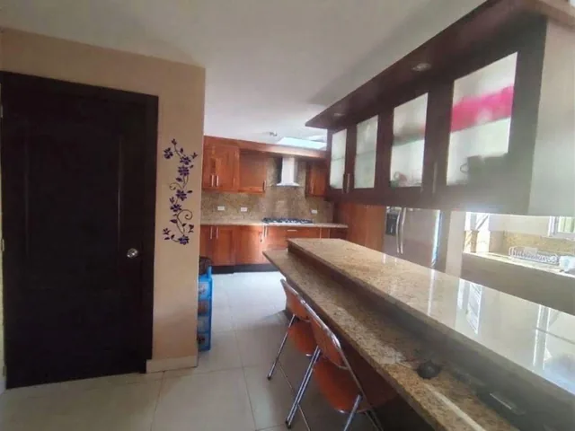 Venta Casa en Tumbaco, Conjunto La Cascada, Seguridad 24/7, 234 m² — imagen 3