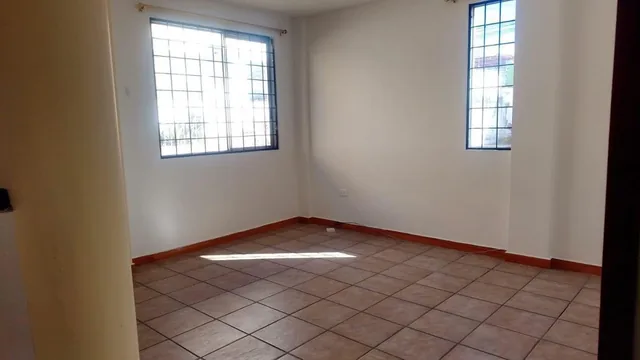 Venta Casa Unifamiliar Quitumbe 106 m² — imagen 5