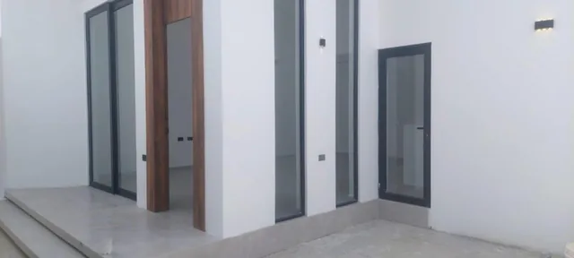 Casa Moderna y Totalmente Domotizada en Venta – Portoviejo, Manabí — imagen 5